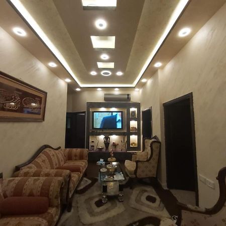 Jarajreh Apartments/ Hotel Al Al Karak Extérieur photo