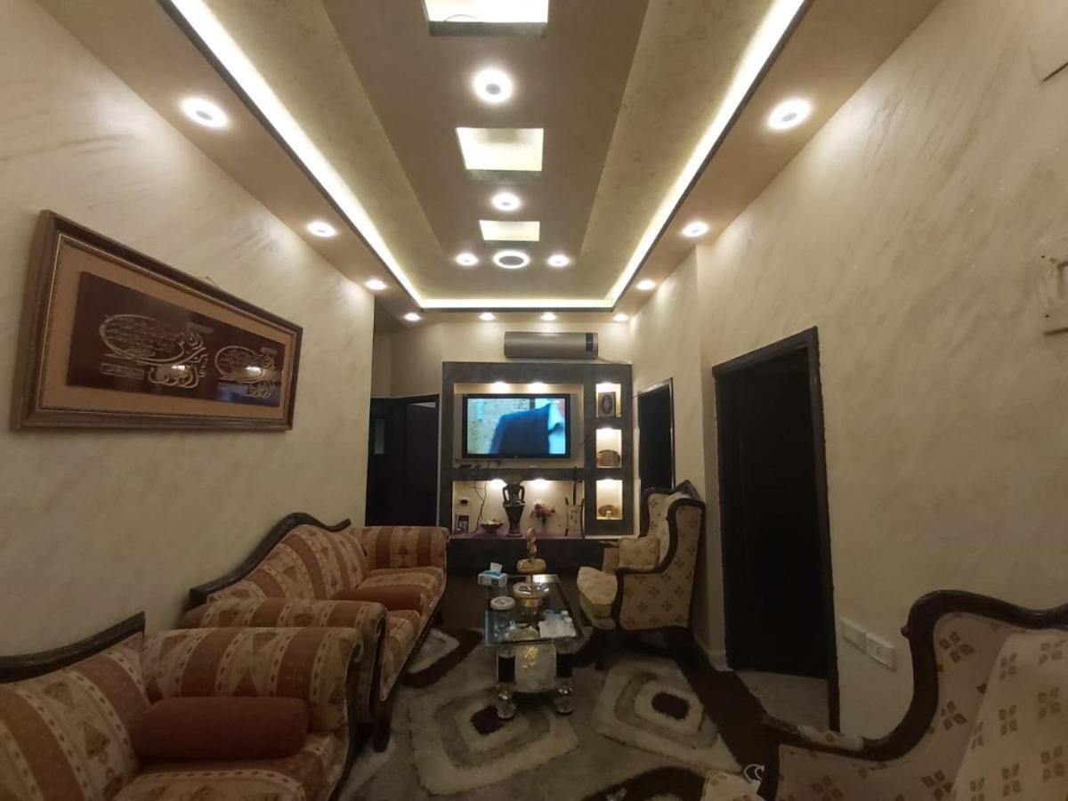 Jarajreh Apartments/ Hotel Al Al Karak Extérieur photo